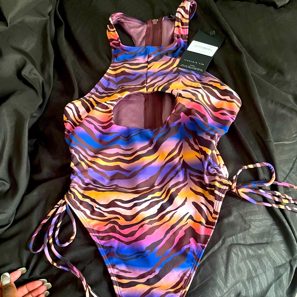 Icon Swim City Girl Swimwear